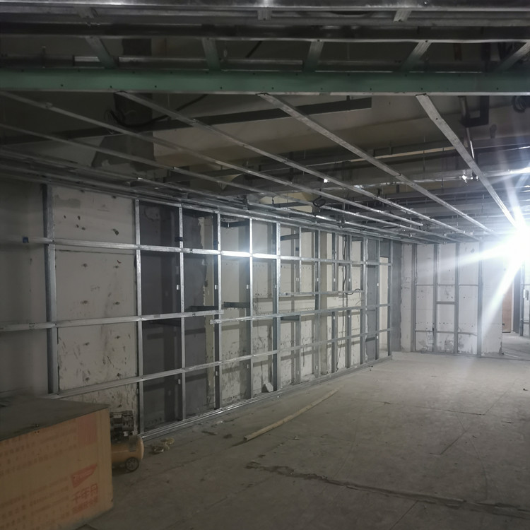 南京防火板,金属复合板,覆膜板,防水板,铝板,金属覆膜板，专业生产厂家