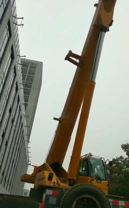 五莲县8-400吨吊车出租 重型机械吊装价格 大小吨位均有