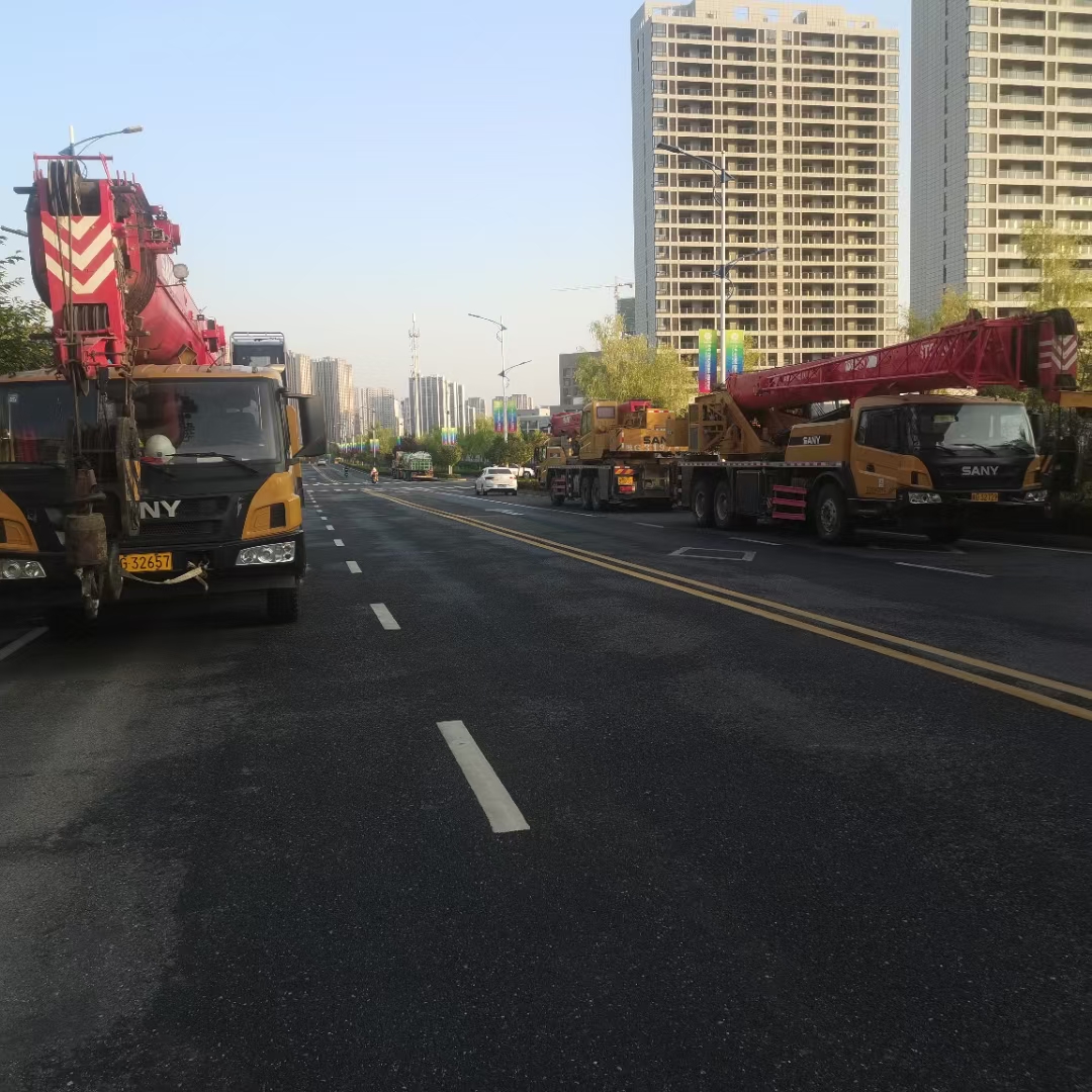 岚山区8-500吨吊车租赁电话 道路救援公司 租一小时报价