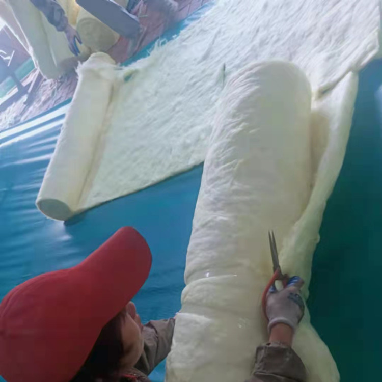 防火岩棉保温被厂家批发工程混凝土阻燃保温被防水加厚三防保温被