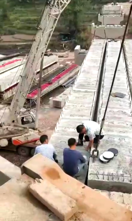 潼关县8-260吨吊车出租公司 重型设备移位公司 大小吨位均有