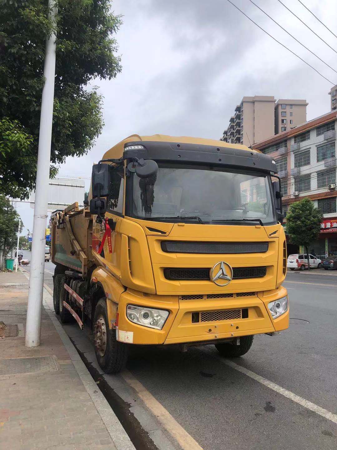二手自卸后八轮 二手自卸后八轮环保车