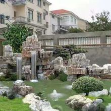 万吨黑山石产地批发，黑山石异形加工，风景石产地，黑山石价格，枯山石景观石