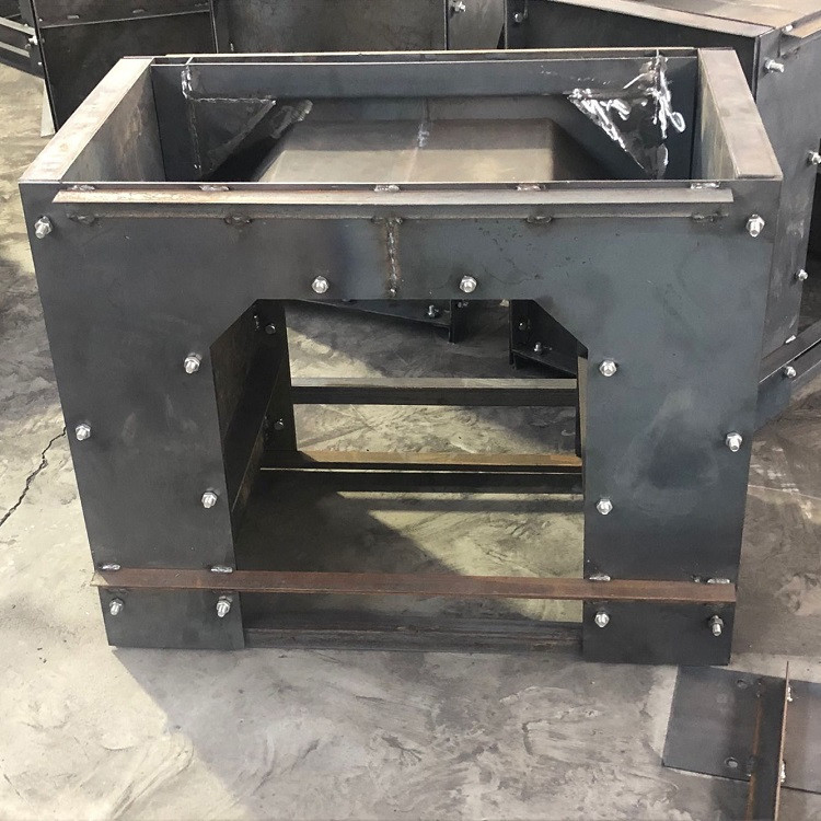 厂家直供 水利流水槽钢模具 矩形水槽模具 预制矩形槽模具