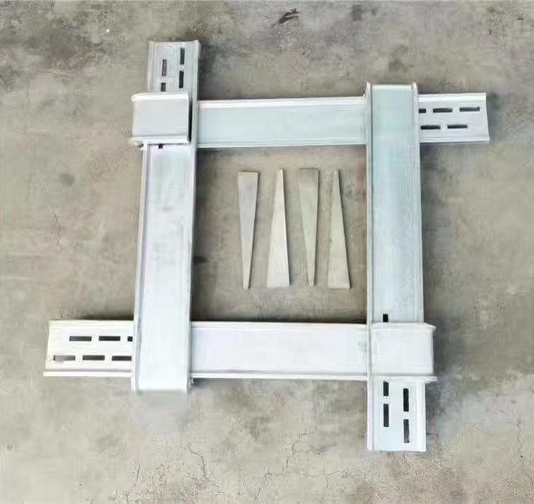 方柱扣 方柱夹具 方圆扣 方柱紧固件 建筑用