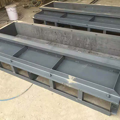 鑫译德铁路遮板模具 水泥遮板模具 适用范围