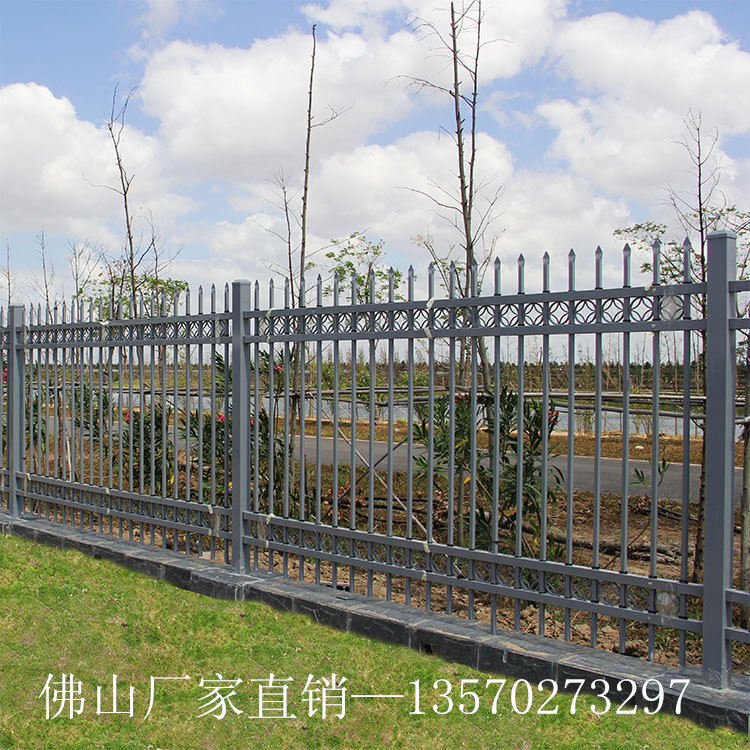 珠海建筑围墙护栏 锌钢铁艺护栏厂家 中山景区围栏现货批发