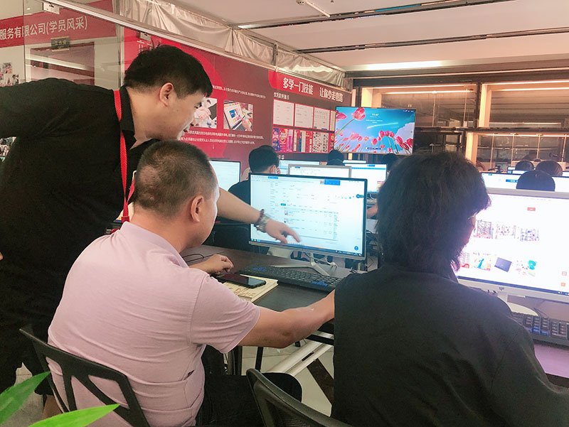 狮岭如何选择正确专业的培训机构学习呢