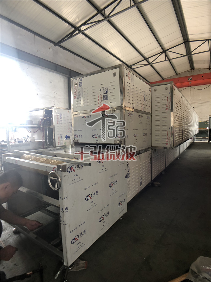 千弘直销莲子微波干燥设备，产品质量保证，免费安装调试