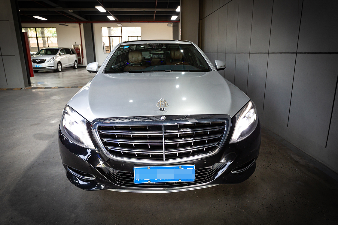上海豪车租赁 奔驰 迈巴赫S400 梦达汽车