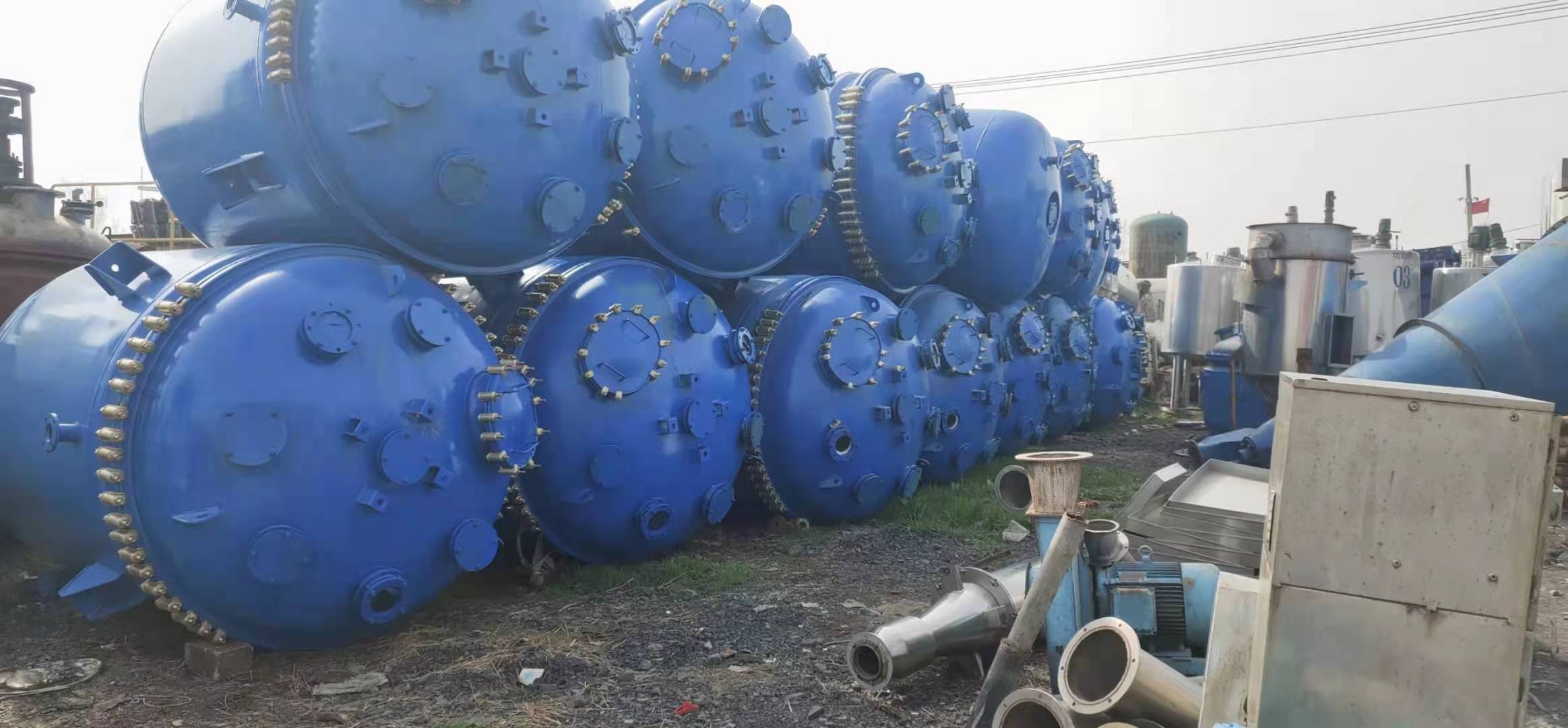 现有一批成色极好的搪瓷反应釜   5吨 10吨  25吨搪瓷反应釜