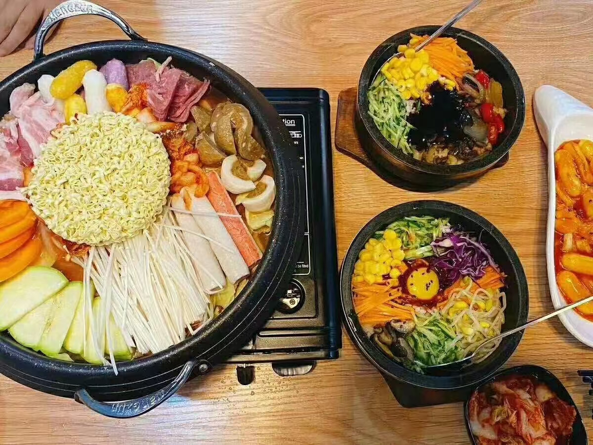 加盟喜葵石锅拌饭 堂食外卖顺风顺水