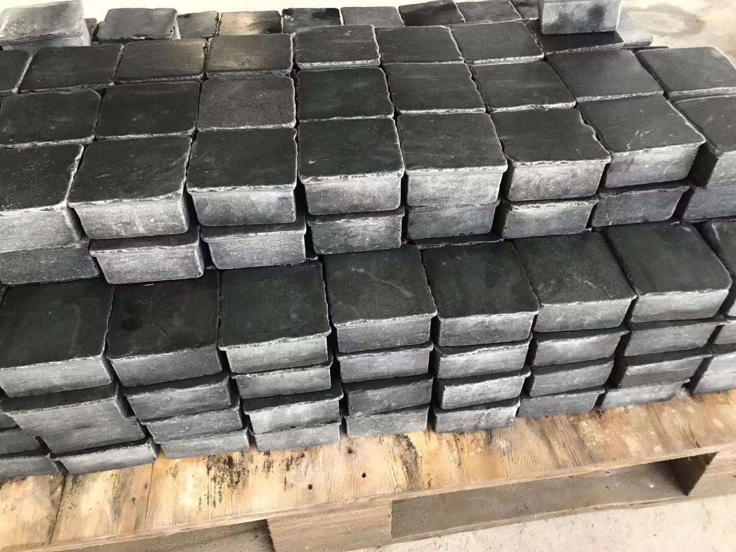 天然文化石莱姆石小方块马蹄石材别墅庭院花园砖广场户外地面防滑