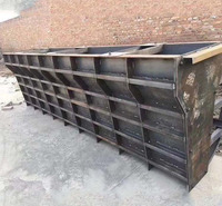 山东高速两侧围挡墩模具 隔离墩模具 凯亚模具
