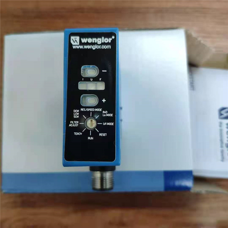 CP24MHT80德国WENGLOR威格勒传感器