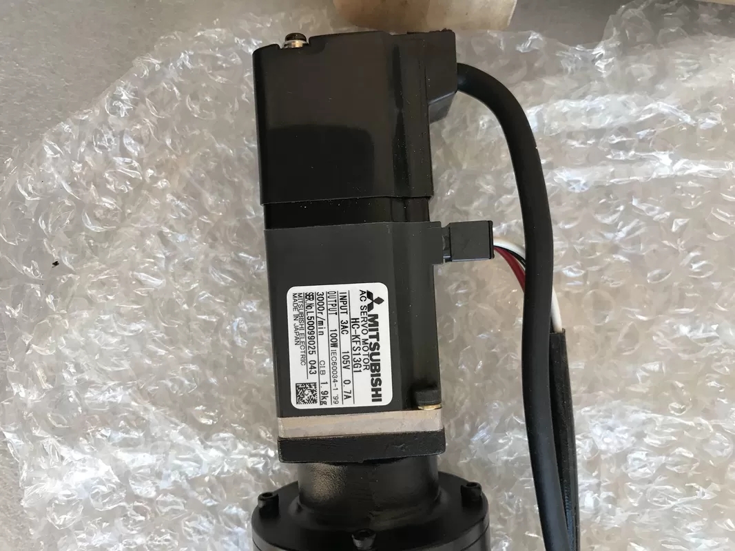 HC-KFS13G1 Mitsubishi/三菱 控制器模块 电机马达 驱动板驱动器