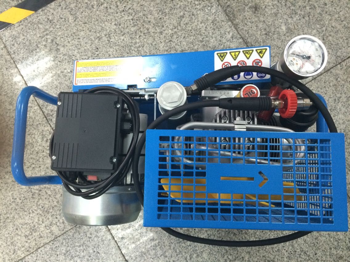 船舶呼吸空气充气压缩机科尔奇MCH6/EM