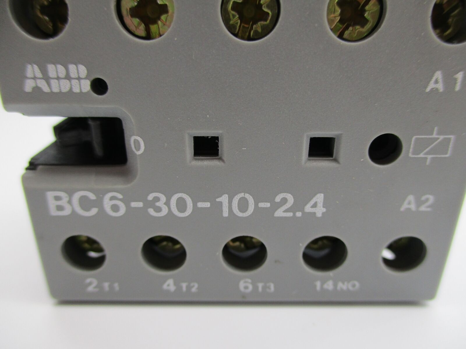 bc6-30-10-2.4 ABB模块控制器 马达电机 驱动器