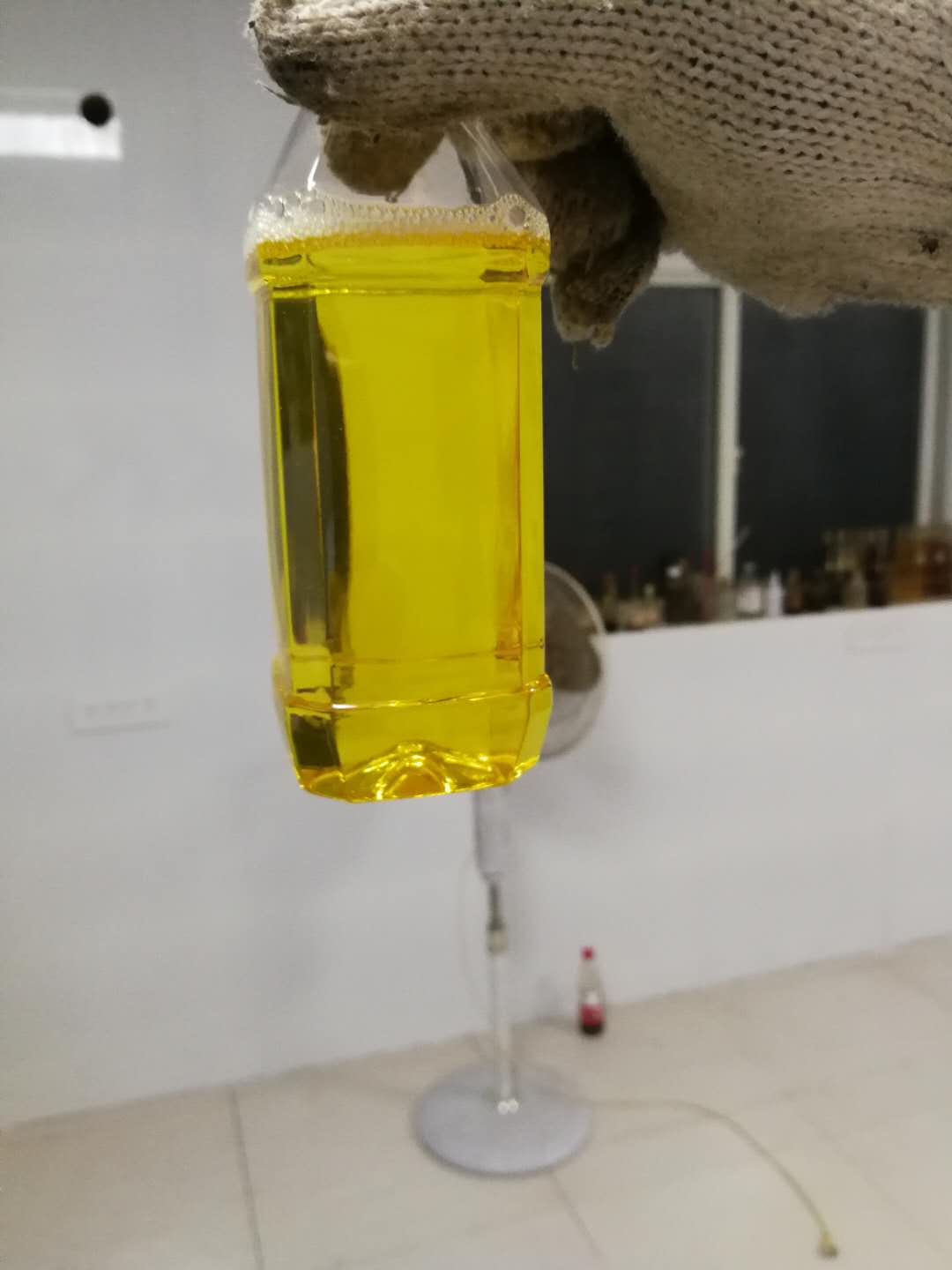 不用酸碱布油脱色除味技术
