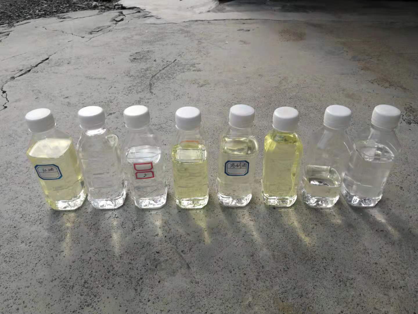 不用强酸柴油脱色除味技术