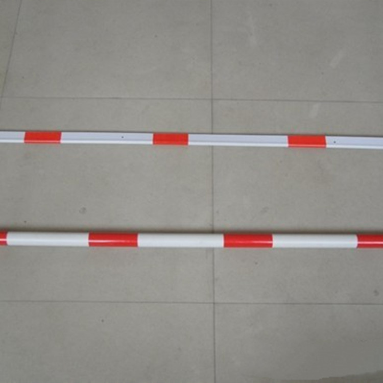 黑黄跨路套管PVC电线杆反光标志