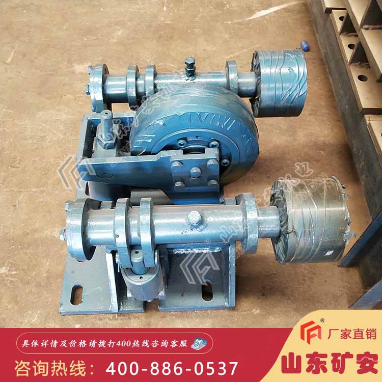 L45滚轮罐耳缓冲性能好 运行稳定 耐撕裂 使用寿命长
