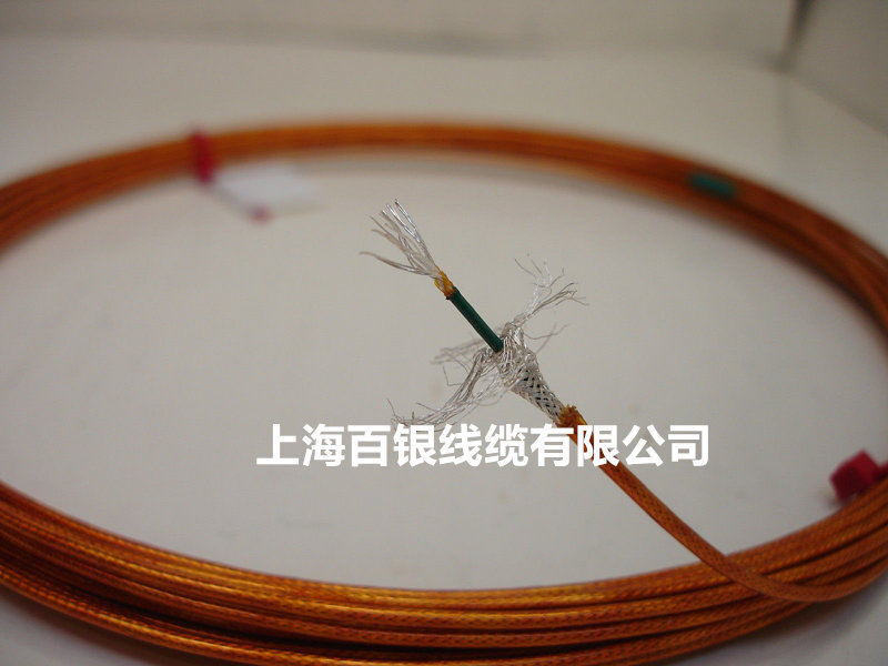  聚四氟（PTFE）挤出聚酰亚胺（PI）绕包电线电缆 