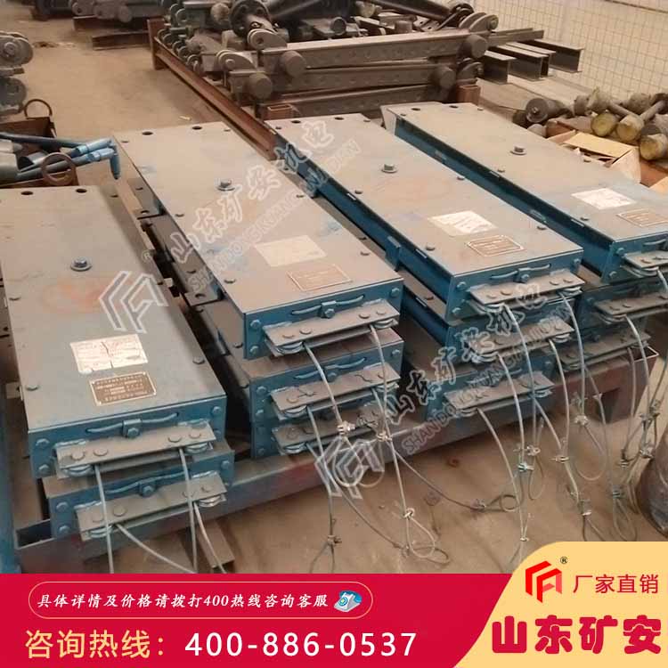 风门闭锁装置正反门 关闭平稳 结构简单