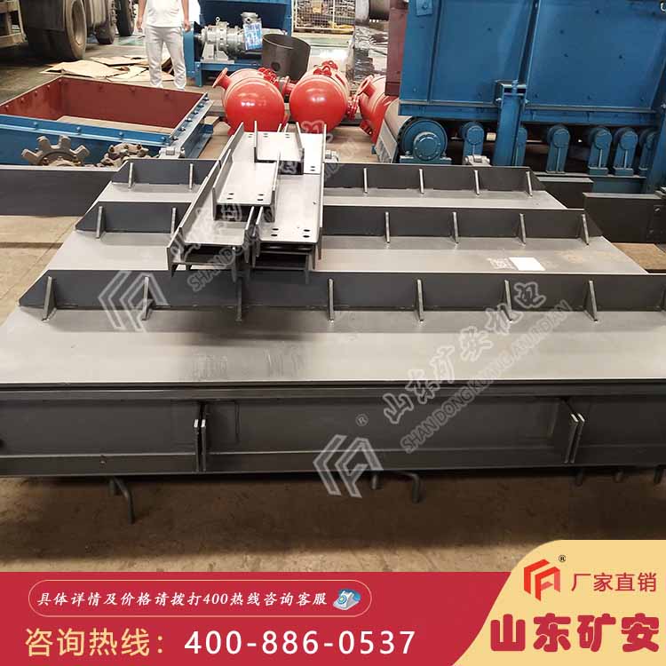 MMB1.8*2.0密闭门边框槽钢 面板为4个厚钢板