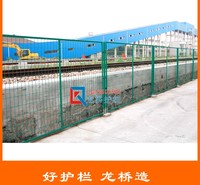 上饶小区围墙护栏网 上饶钢丝网围墙网片 浸塑绿色 龙桥