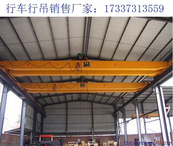 江苏泰州桥式起重机在车间使用