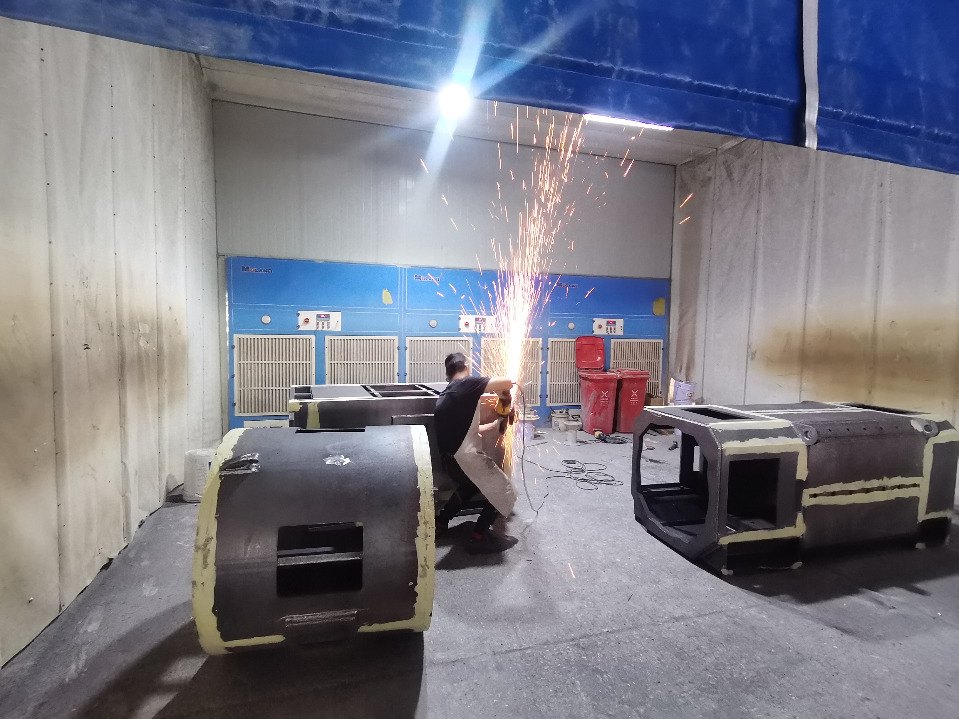 供应 防爆打磨除尘柜 移动伸缩式打磨房 非标定制