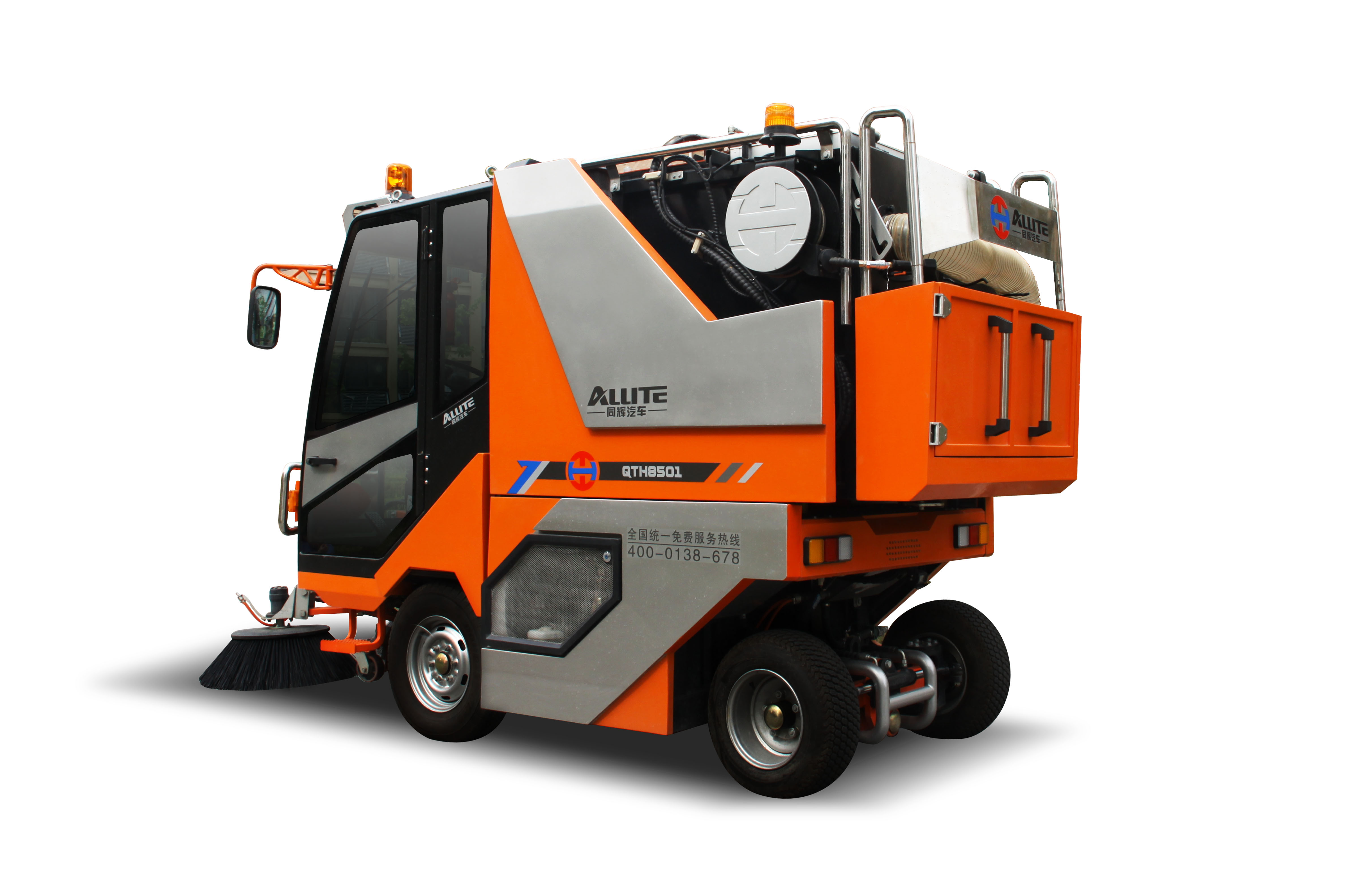 柴油小型湿式扫路机QTH8501价格