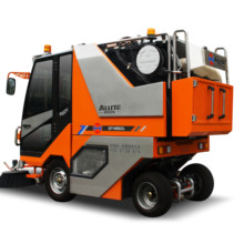 柴油小型湿式扫路机QTH8501价格