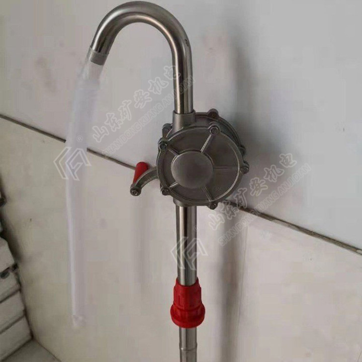 体积小性能好使用方便 防爆手动抽油泵