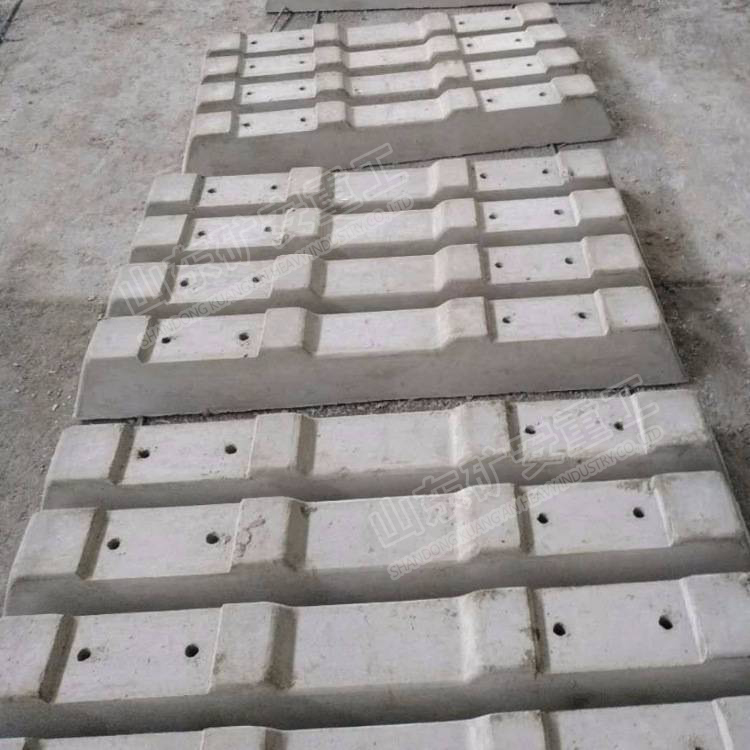 水泥轨枕结构紧凑合理