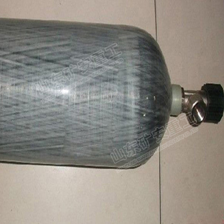 使用寿命长工作可靠 碳纤维氧气瓶