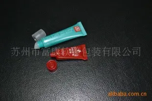 直径16软软管-唇膏头和小头管 塑料软管包装 苏州市富康软管包装供应
