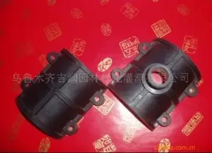鞍座 塑料 黑色 其他管件 乌鲁木齐吉润园林绿化灌溉供应