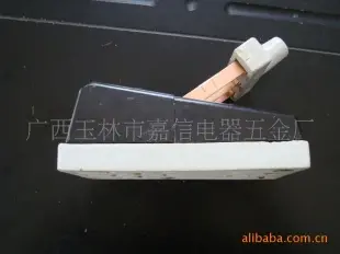 HK2闸刀开关 220V 5A 隔离开关(刀开关) 玉州区嘉信电器五金厂供应