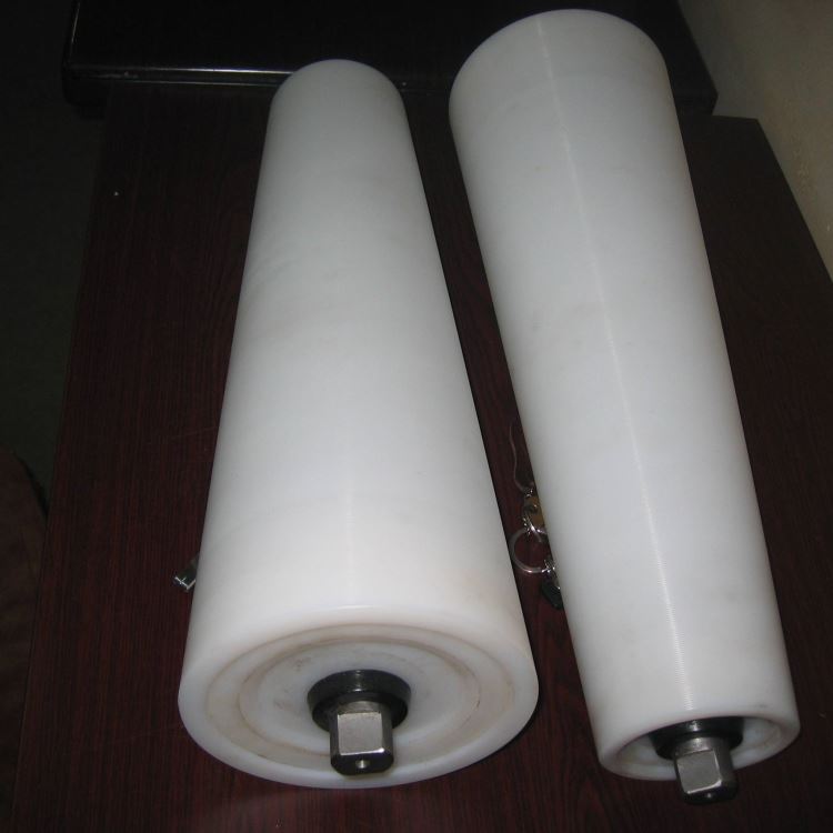 “血浓于水的同胞之情为香港增加力气”全国同心驰援香港灾后重建